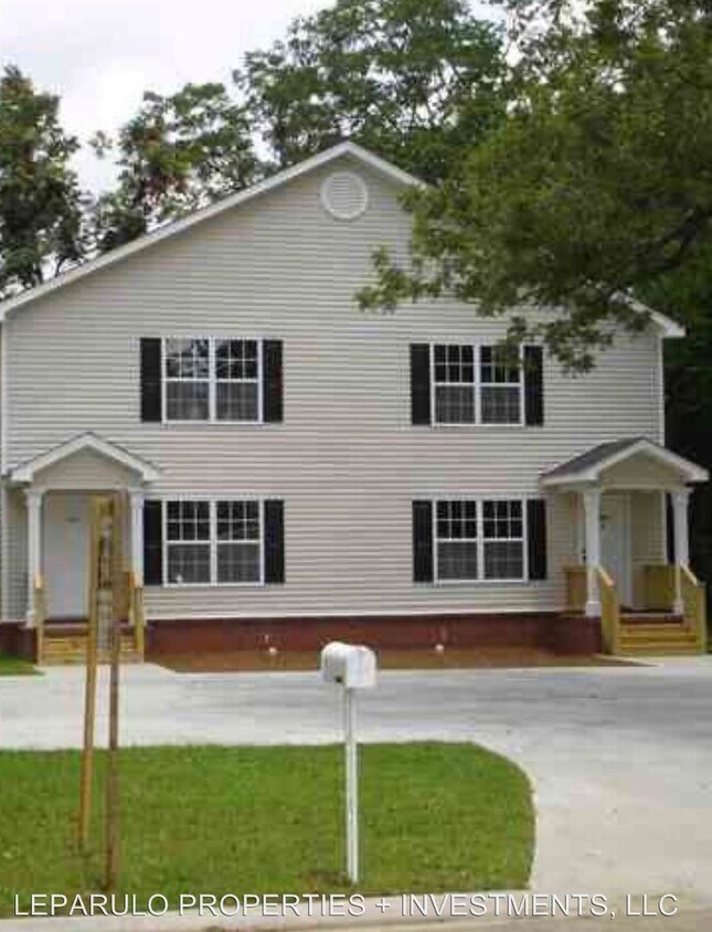 Primary Photo - 660 W Georgia St