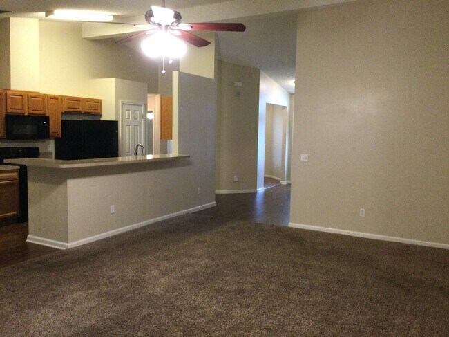 Building Photo - 1358 S Shirley Oaks Drive
