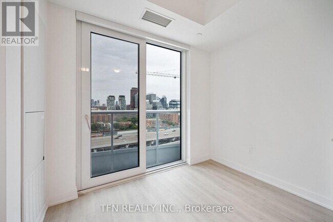 Photo du bâtiment - 15 Richardson St