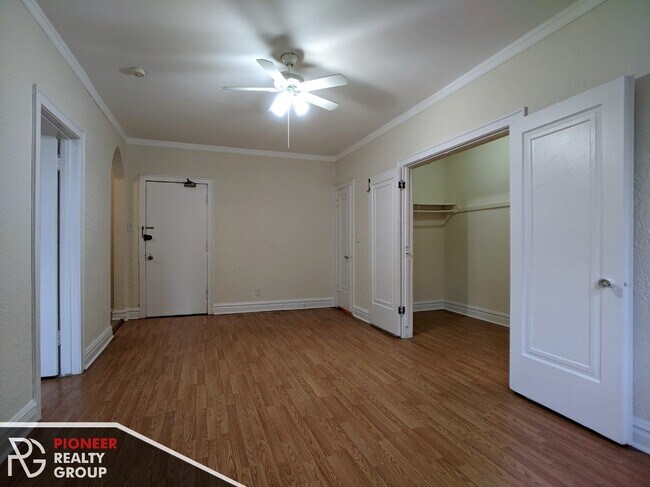 Foto del edificio - 4831 N Damen Ave