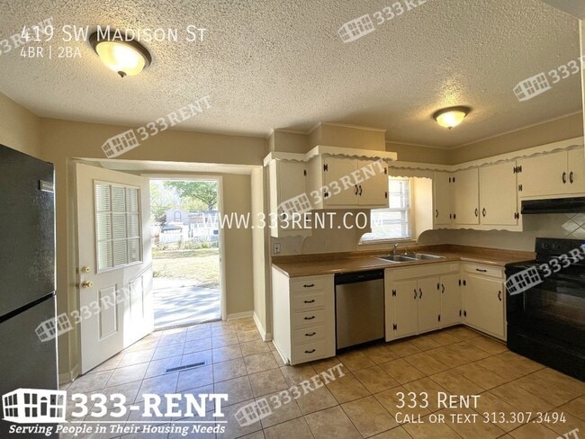 Foto del edificio - 419 SW Madison St