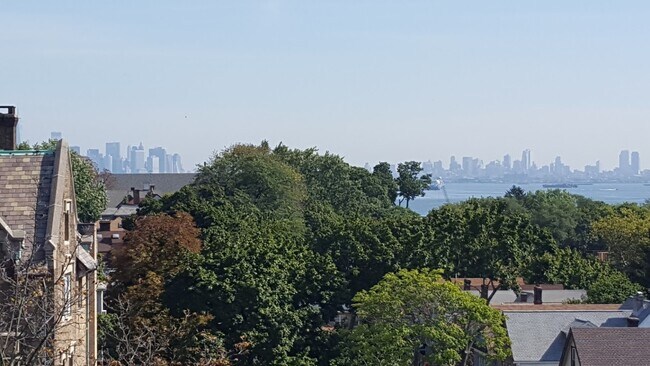 Foto del edificio - 170 Beach St
