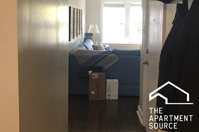 Photo - 2151 N Fremont St Apartment