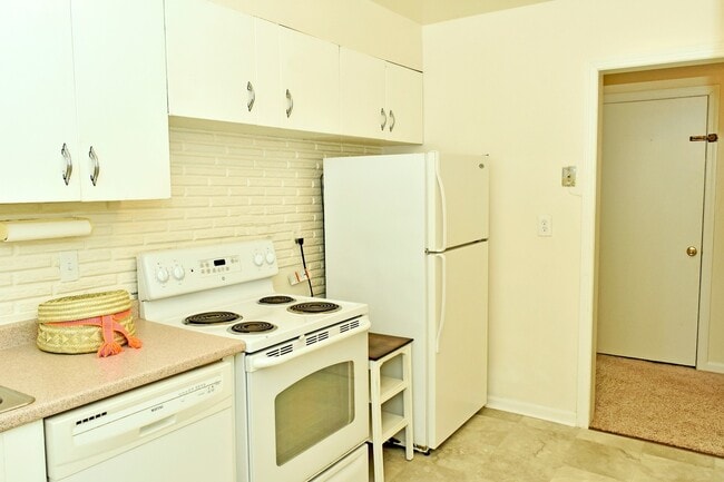 Building Photo - Frederick, MD