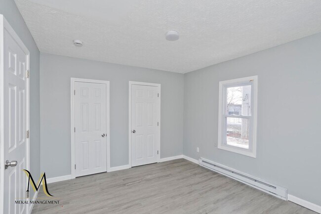 Photo - 129-131 Center Street Apartment