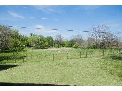 Building Photo - 5606 Penick Dr