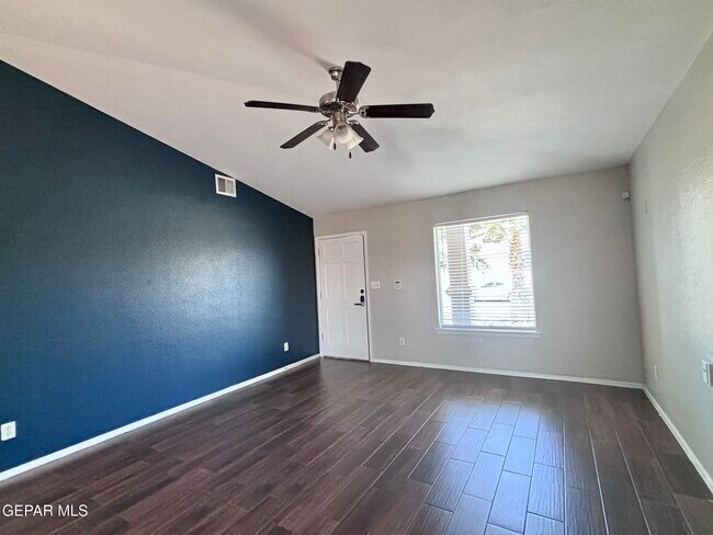 Foto del edificio - 14416 Spanish Point Dr