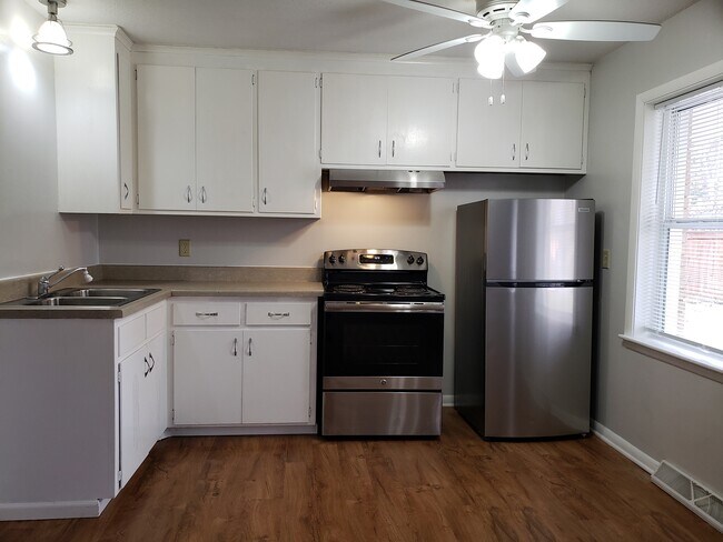 Foto del edificio - 543 5th St NW
