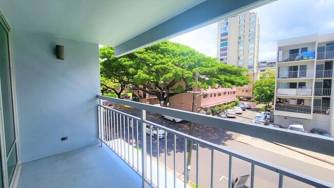 Foto del edificio - 1621 Dole St