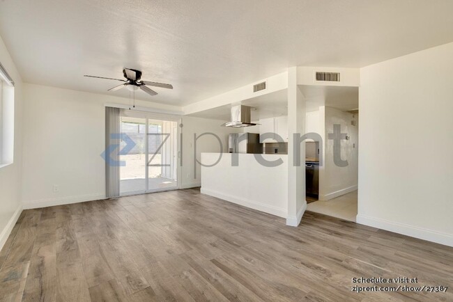 Foto del edificio - 9037 N 14th St