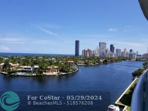 Building Photo - 20201 E Country Club Dr