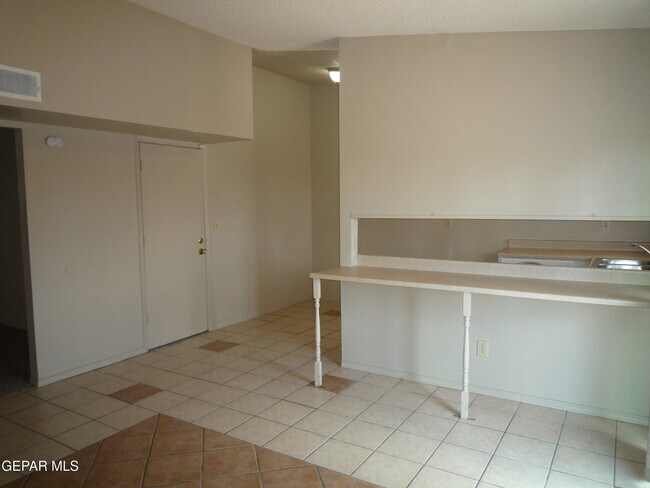 Foto del edificio - 11128 Wharf Cove Dr