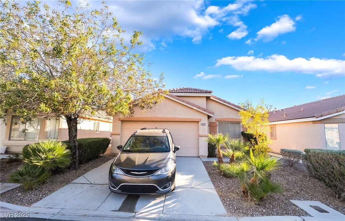 Foto principal - 11000 Vallerosa St