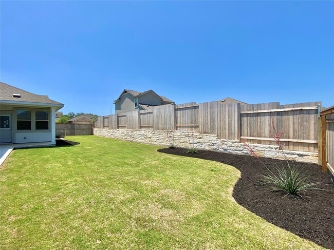 Building Photo - 1509 Longhorn Ranch Dr