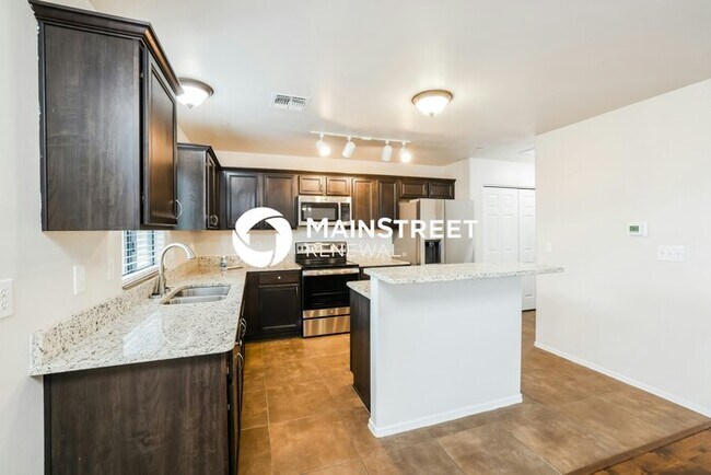 Building Photo - 3 Bedroom Pet-Friendly Home in VAIL, AZ with Main Street Renewal