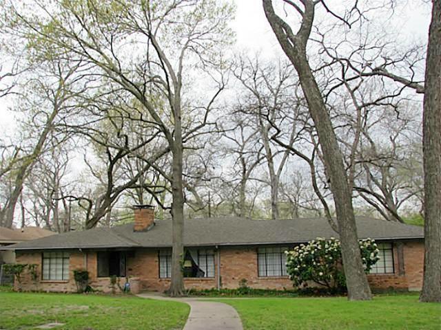 Primary Photo - 1027 Waterford Dr