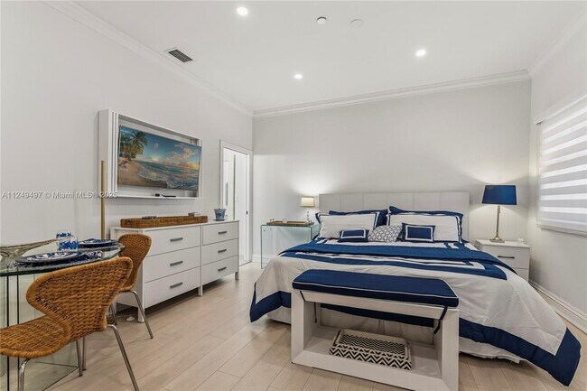 Foto del edificio - 41217 Fisher Island Dr