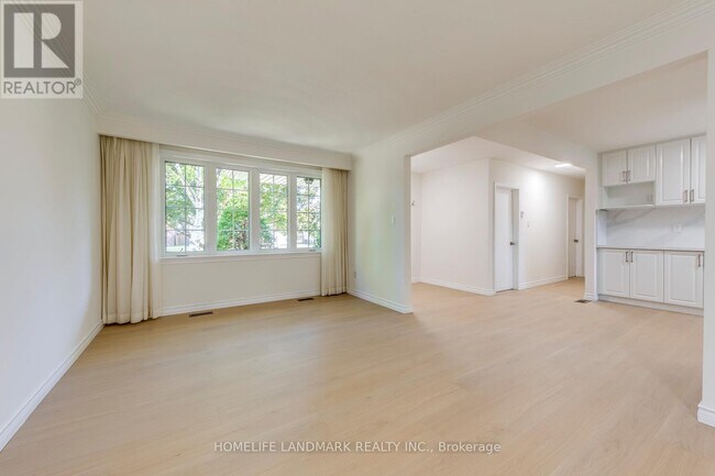 Building Photo - 438 Sandmere Pl