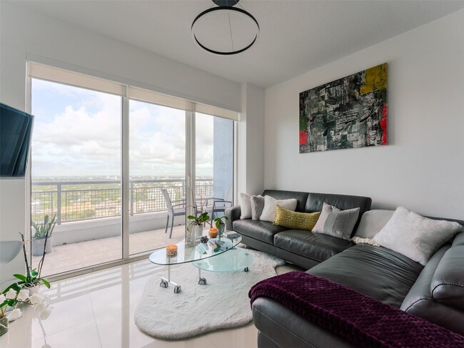 Foto del edificio - 60 SW 13th St