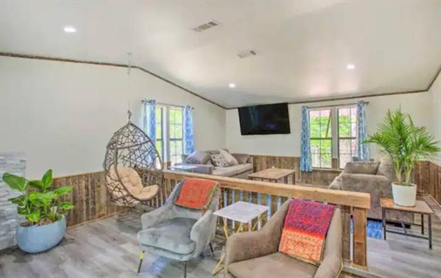 Foto del edificio - 9899 Archer Ln