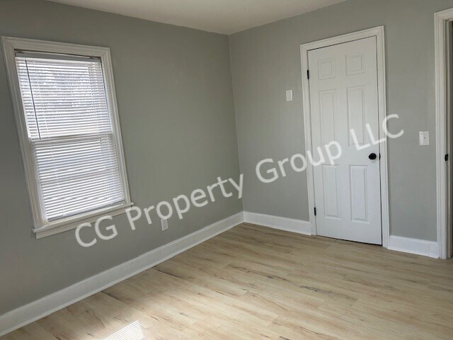 Dormitorio 1 - 475 Virgil Ave