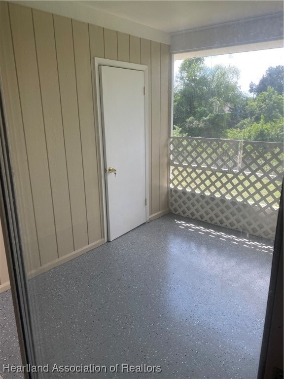 Building Photo - 1741 Kent Dr