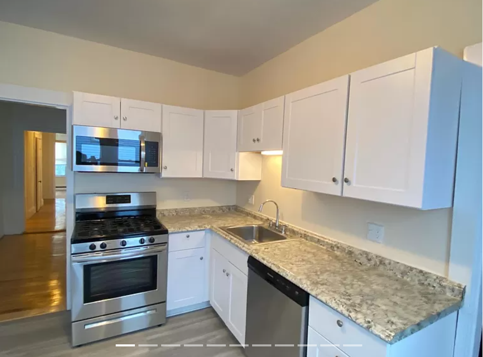 Foto principal - 1423 Cambridge St