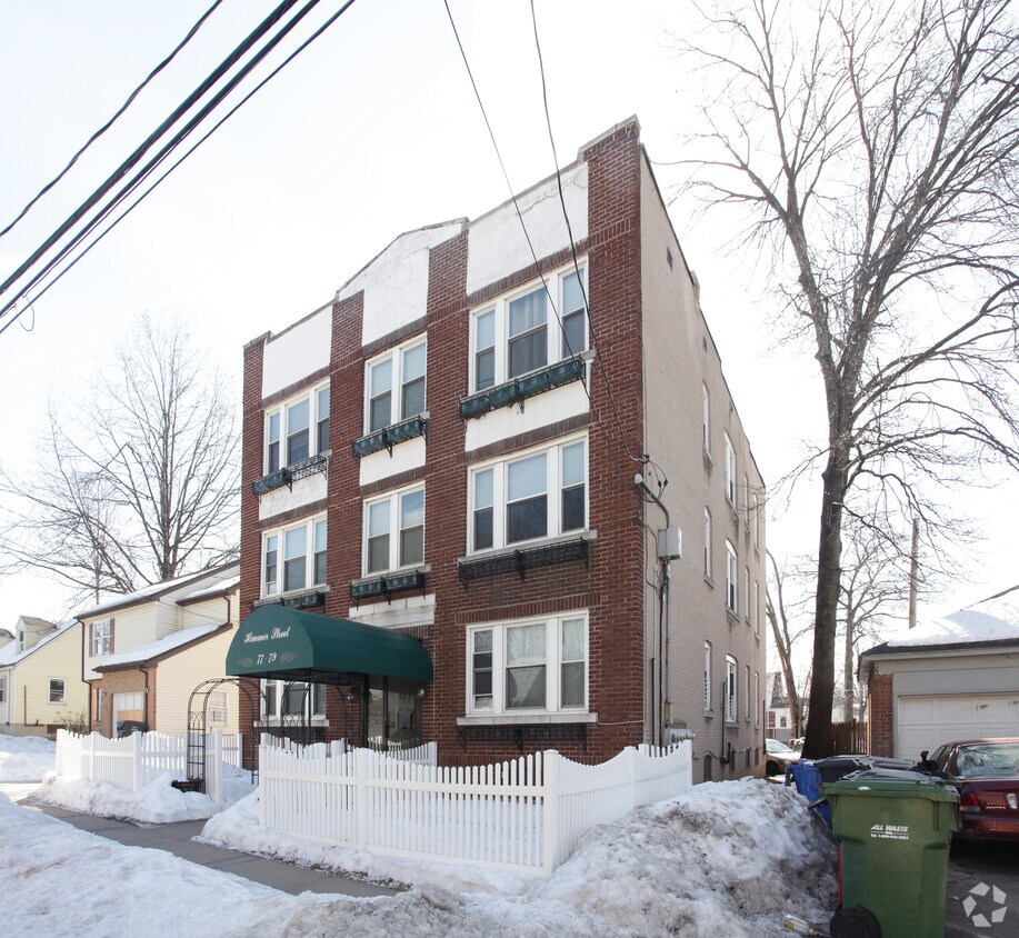 Front Entrance - 77-79 Hanmer St