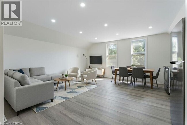 Photo du bâtiment - 150 Elgin St