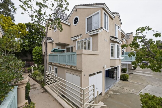 Foto del edificio - 12912 Carmel Creek Rd