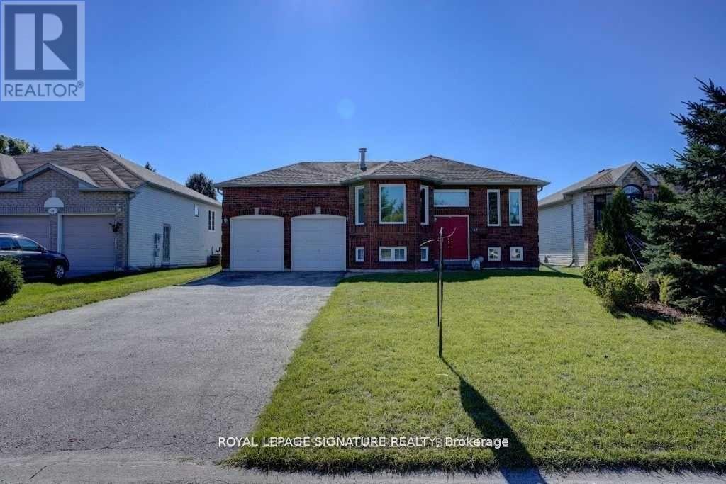 Primary Photo - 47 Acorn Crescent