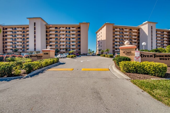Foto del edificio - 4260 SE 20th Pl