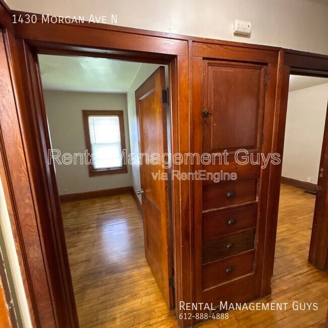 Foto del edificio - 1430 Morgan Ave N