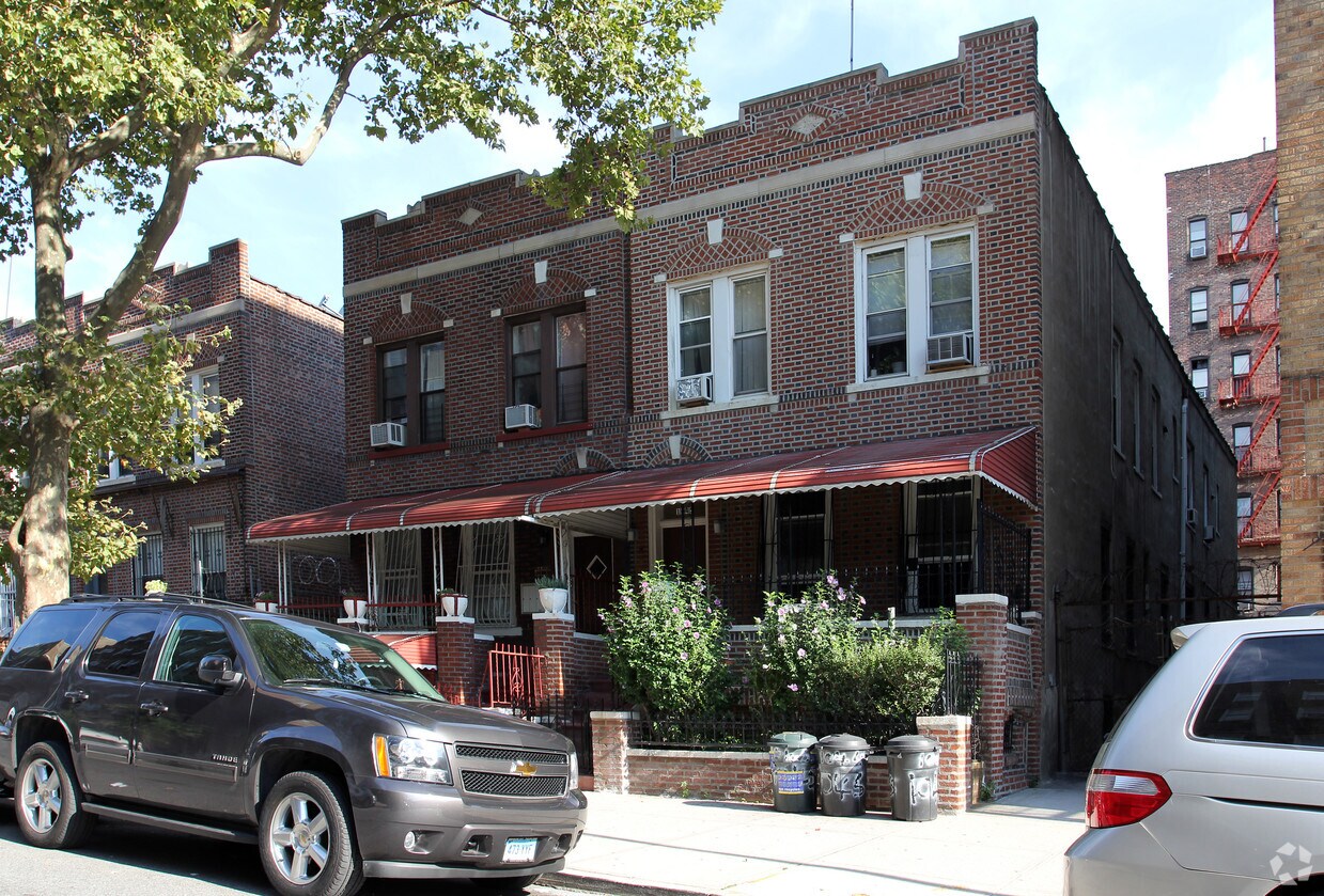 Foto del edificio - 1043 Montgomery St