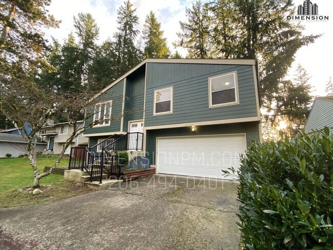 Foto del edificio - Covington Gem – Spacious 4BR/2BA Remodeled Home!