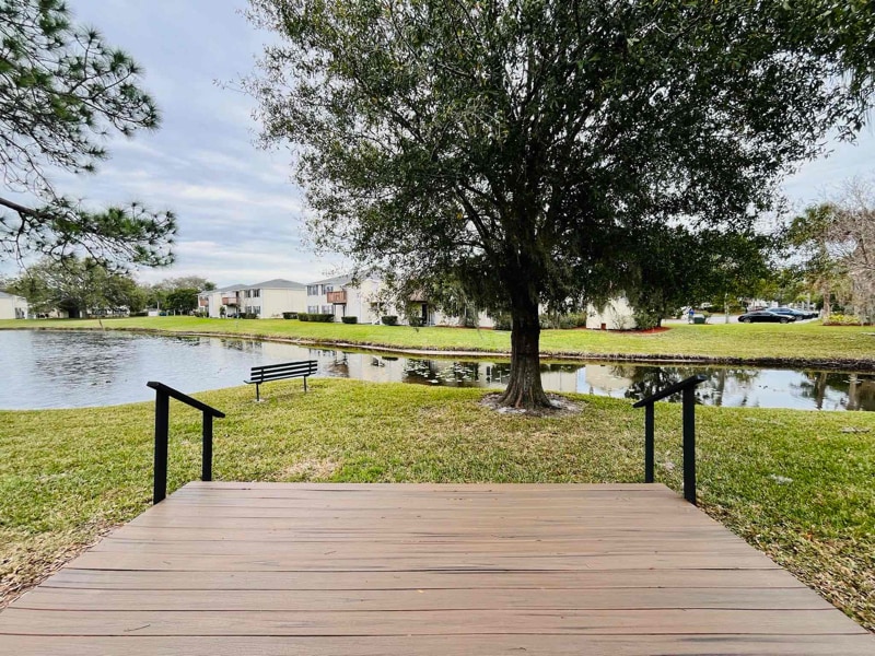 Photo - 202 Corkwood Ln