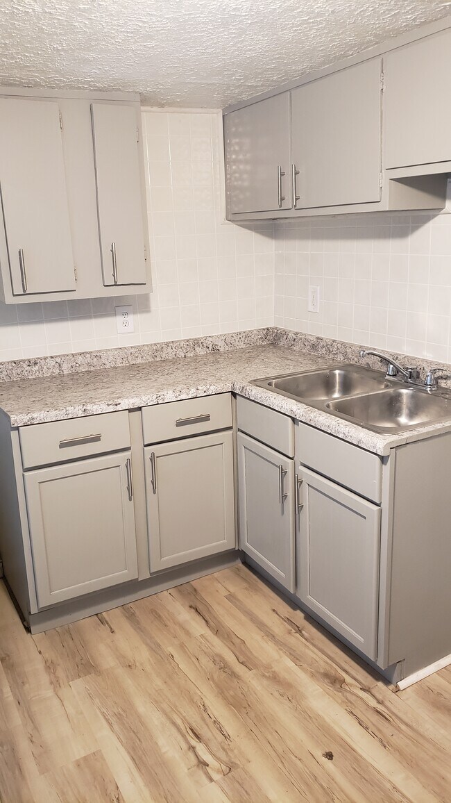 Foto del edificio - 2618 Cornwall St