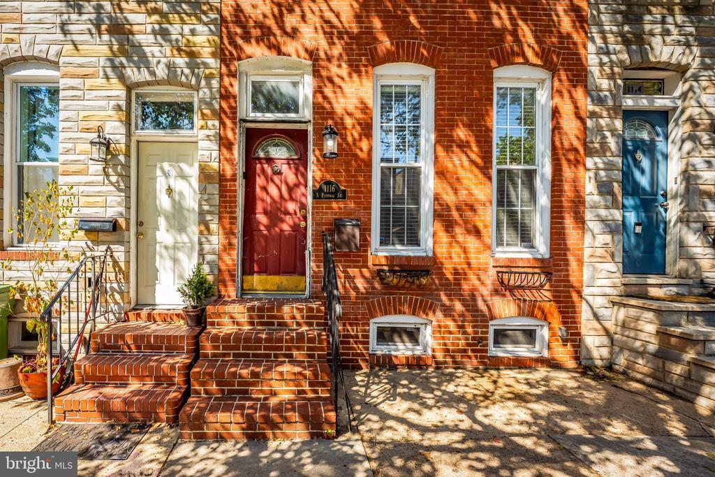 Primary Photo - 1116 S Potomac St