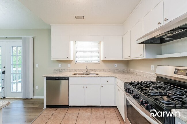 Building Photo - 2206 Victoria Pl, Lithonia, GA 30058