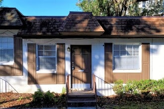 Building Photo - 511 Hillcrest St