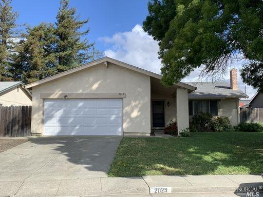 Primary Photo - 2029 Davis Dr