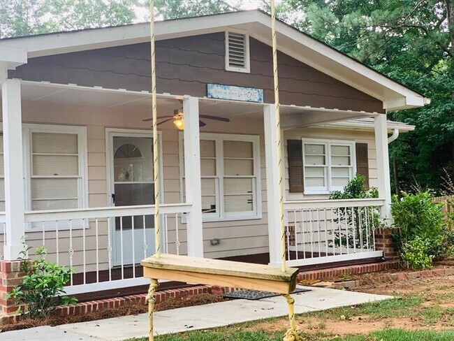 Building Photo - 78 Harmony Grove Rd