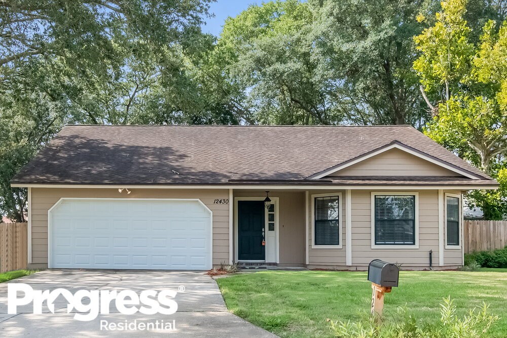12430 Running River Rd S, Jacksonville, FL 32225 House for Rent in