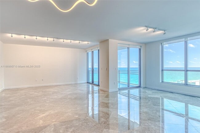Foto del edificio - 3535 S Ocean Dr