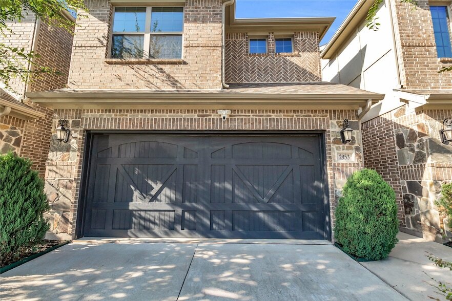 Foto principal - 2953 Galveston St