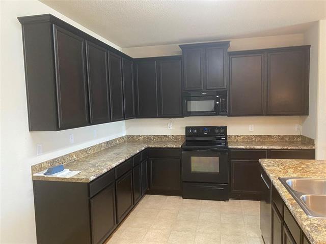 Foto del edificio - 2137 Dewitt Ln