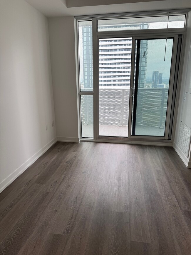 Living room - 28 Interchange Way