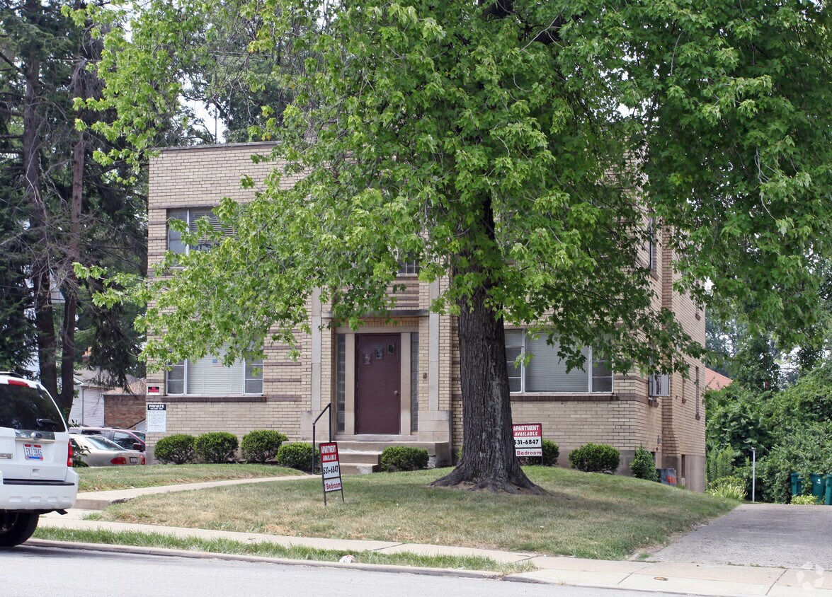 Foto del edificio - 5541 Montgomery Rd
