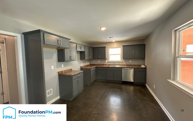 Photo - 3554 Wilshire Rd House