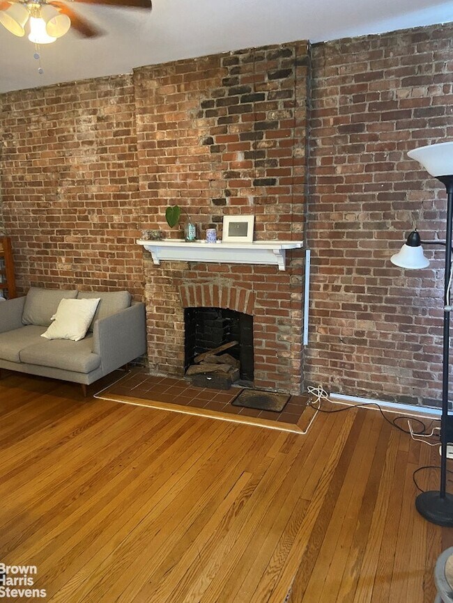 Foto del edificio - 854 10th Ave